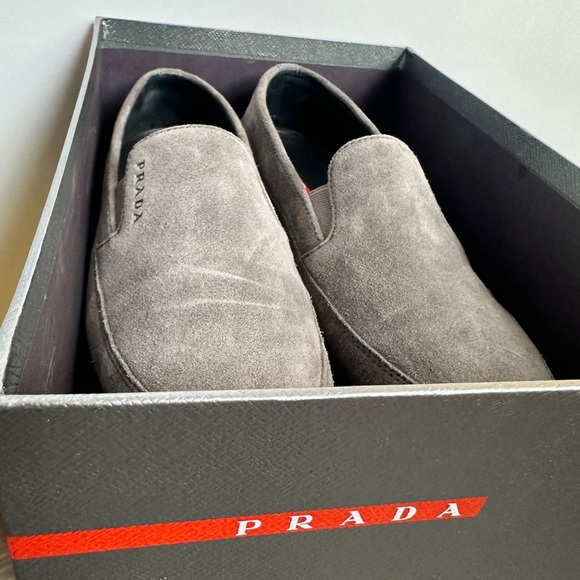 Prada Loafers, size 391/2 in good condition - Picture 2 of 3